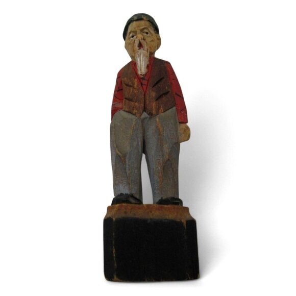Hand Carved WOODEN Miniature ELDERLY man Rustic Folk Art Canada Vintage 3 Inches - Picture 1 of 8